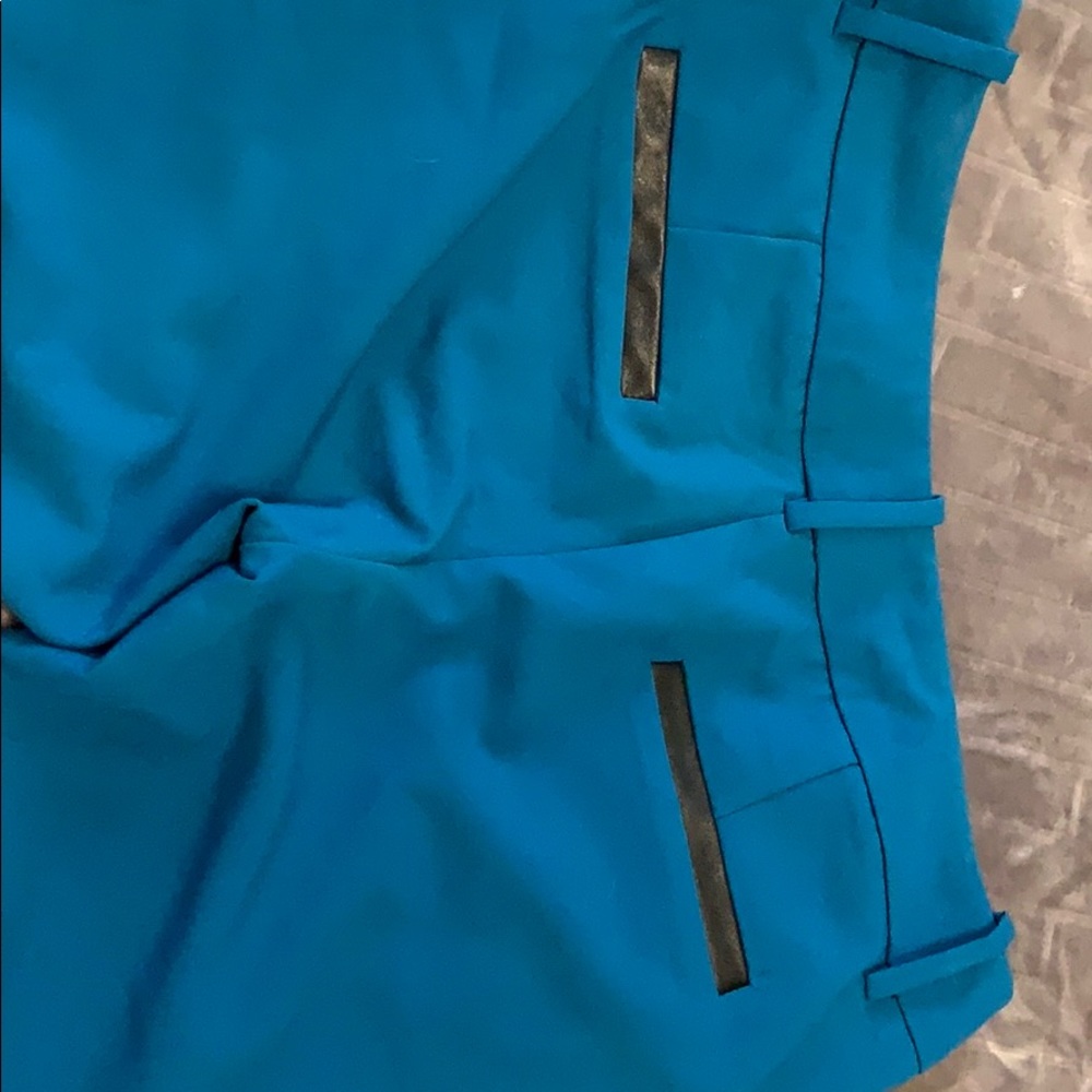 Crop pants - Picture 4 of 5